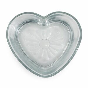 Vintage Style Libby Clear Glass Heart Shaped Trinket Bowl Sunburst Bottom